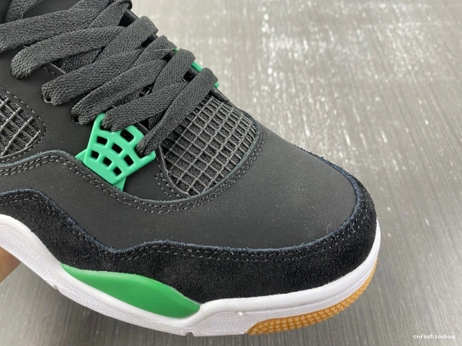 Jordan DR5415-030 Retro 4 SB 0819